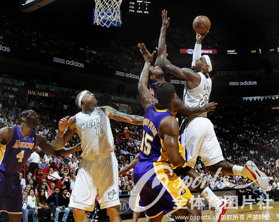 ���壺NBA������ �������Ȼ�107-97ʤ��ɼ�����ˡ�4��