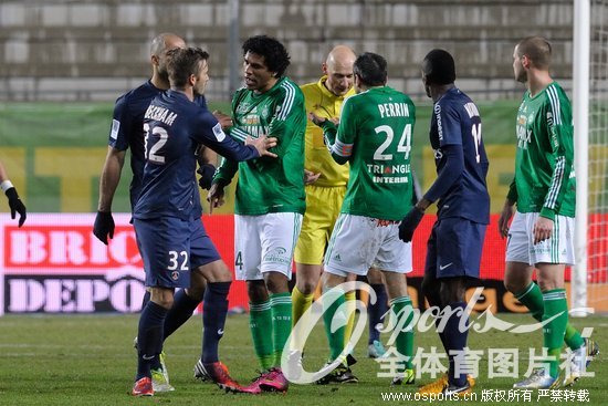 ����ʥ���ٰ�2-2���� С����������ͻ