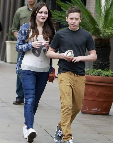 ��³������Ů���ֳ����