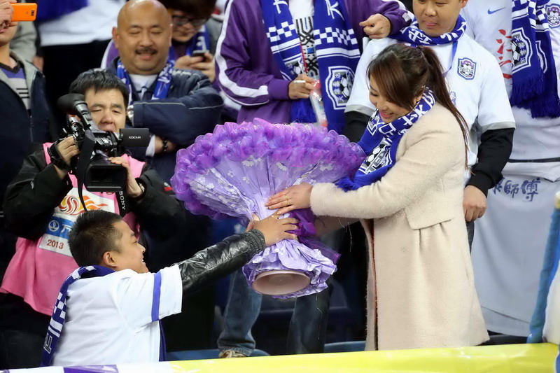 ����һ�̡���3��30�գ�2013���г�������3�֣����̩��vs�����̳ǣ��򳡾���������顣���������ͼƬ�����г�ר�⡿