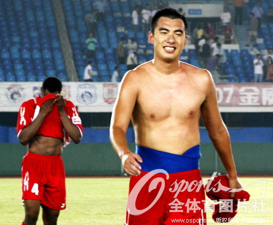 ������ʨ�������˷���ףʤ��