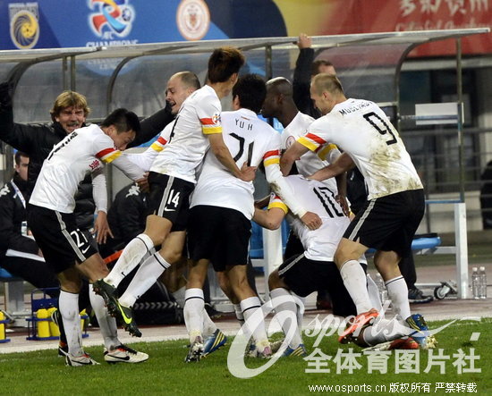 �˺Ͷ�Ա��ӵ��ף