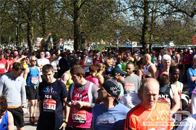 �׶�������ѡ���ǵ���װ��� ����������������