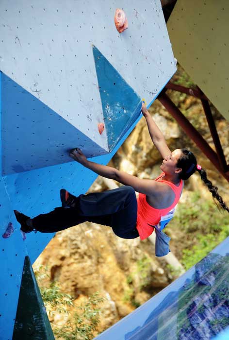 �B�ʭ��b�k�l�k�ۤ��ɤ��C