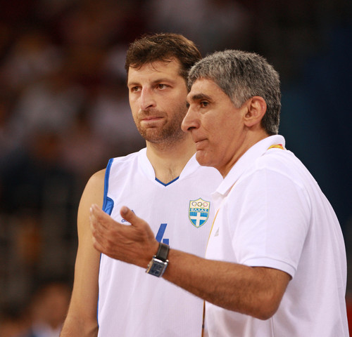 ͼΪ2008��8��18�գ��ڱ������˻�����С���������й��ӵı����У�ʱ��ϣ���������������ɻ�˹�ڳ��߶�ս��������Ƭ����