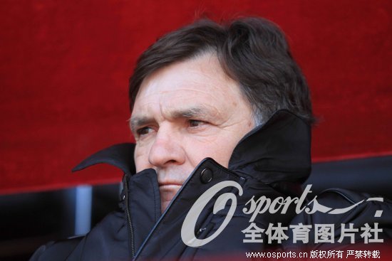 �й����������������ǹ�ս