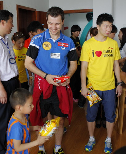 �¹�ƹ���������������У���������Ժ���ͯ������