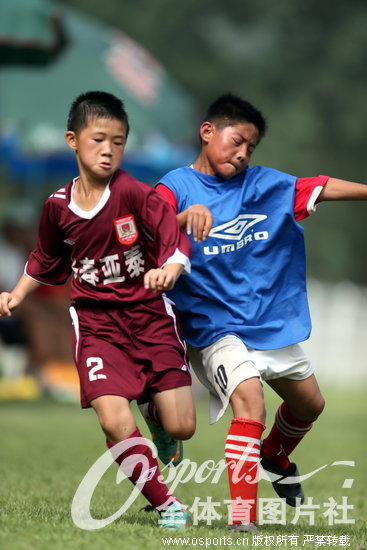 С��Ա�ڳ��Ϸ���ƴ��