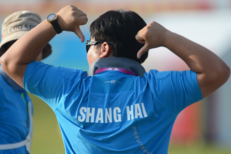 ���ǰ�������ʮ����ȫ�˻������������ƥ���������У��Ϻ�����224����214���ĳɼ�սʤɽ���ӣ���ùھ��� �Ϻ��ӽ���Ȩ��ѧ�ڱ�������ףʤ�����»�������ֺ���