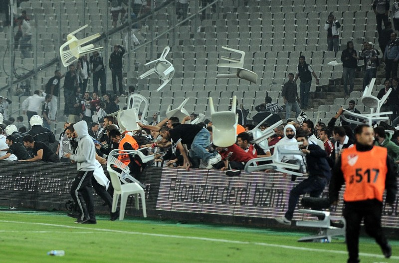 ���x���y���X�X2013�~9��23��A2013-2014�ɩu�g�W�p�ɲ�5���A����J��1�G2�t�[�Զ��Ĺp�C �y�g�o�ͤj�W���̶ù��l���ѭ��C