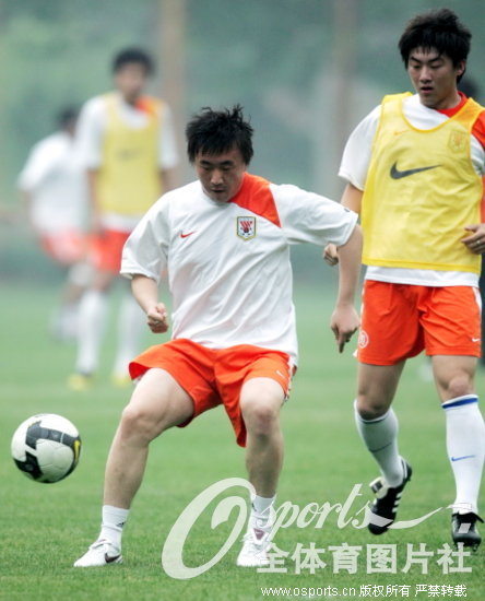 �������������ǶԶ������޼��С�������뵱������������ˡ�һ��ѵ����һ����ѡ���Ҷӡ�