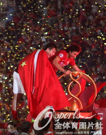 ��ͼ�����ݺ�����ǹڹھ� ���˧�ǻ����������С�3��