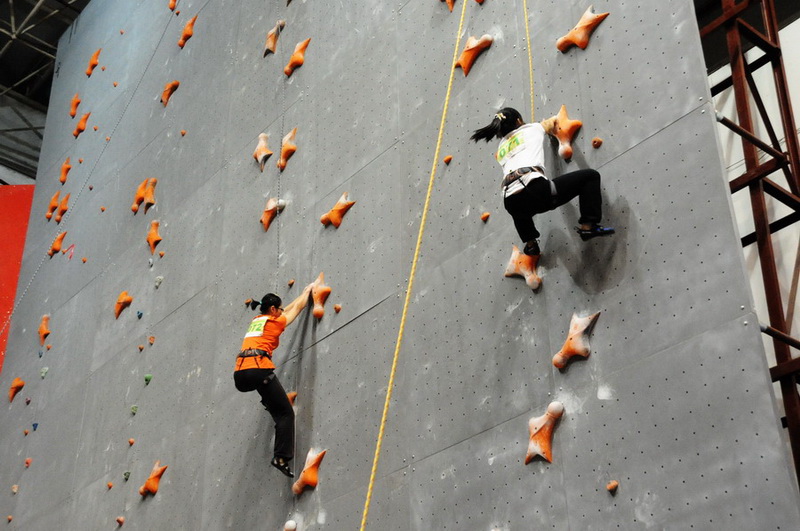 �˶�Ա�ھ����С����������� ��ϼ����