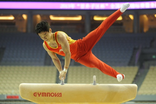  ������������2013��5��8�գ��Ĵ���ѡ���޿���ȫ����ٽ�������ȫ�˻�Ԥѡ���н��𡣰����˶���Դ��ŷ�ޡ�������������ľ������ѵ�����֡�1804�꣬�¹�������ټҹŴ�����˹��ľ���ϵ���������һ����������������ľ��ȡ�����γ����ڵİ�����1896�갰������Ϊ������ٱ�����Ŀ���»��������������