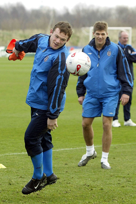 2005�꣬Ӣ������ս�¹����籭Ԥѡ������ʱ��³�ỹʮ����ɬ��������Ҳ������ʢ�ꡣ