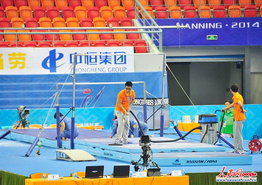 ���������󣬹�����Ա����ֳ�