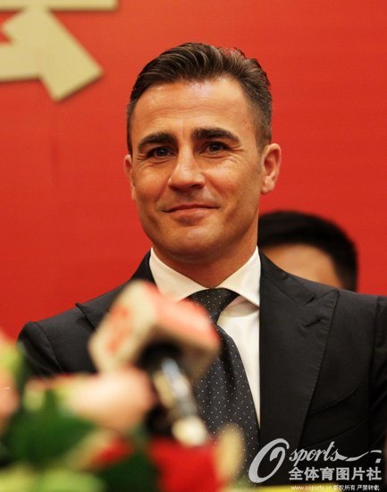 卡纳瓦罗加盟恒大教练组