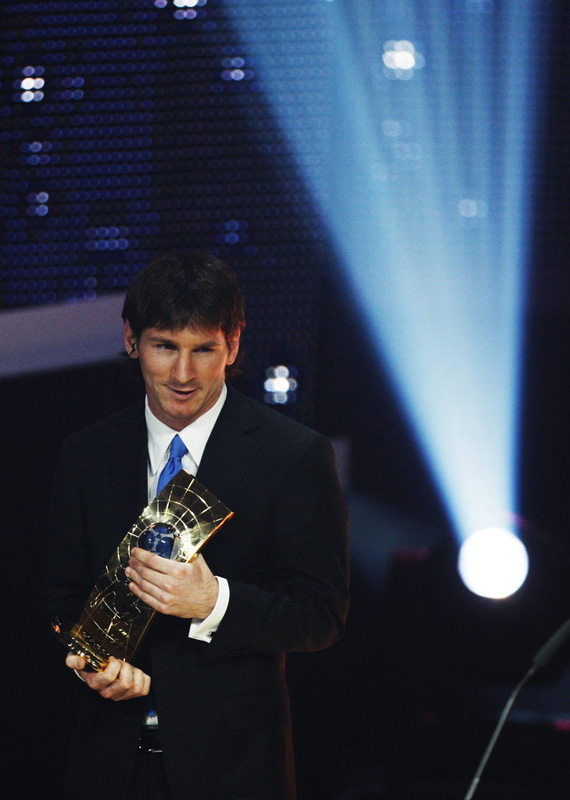 2009�~12��22��A��ڨ��p�{���j��bĬ���@�q�@�|�����|��C�ĤO��ڶ�ù�������ڧʲy�P��������Cù�B�d�d�B�����B��I���𵥥|���L�Կ�H�A���\�����F���~�ץ@�ɨ��y���͡C����]�����F���v�W��11��b�P�@�~�ץ]����y���M�@�ɨ��y���ͨ�j���������W�ť��͡��A�P�ɥL�]�O���v�W�Ĥ@����������ڧʤH�C���Z�L�`�@�s��4�~��o�@�ɨ��y���͡A�����F�v�L�e�Ҫ����~�C