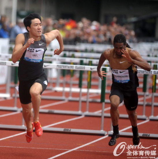 2012��6��3�գ���������ʯ�����Ƚ�վ��˳���ܳ�12��87ƽ�����¼��