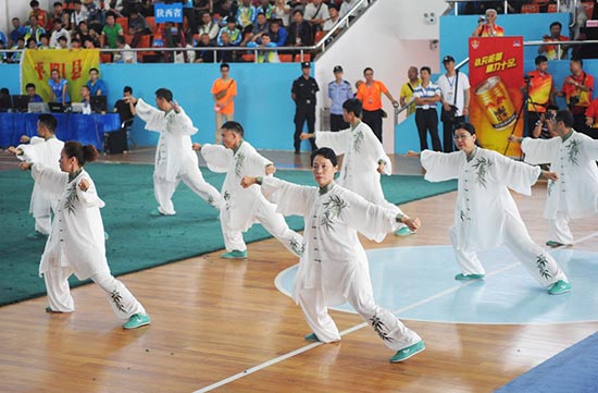 ��Ļʽ�ϣ����䵱�����������߱���������̫��ȭ����