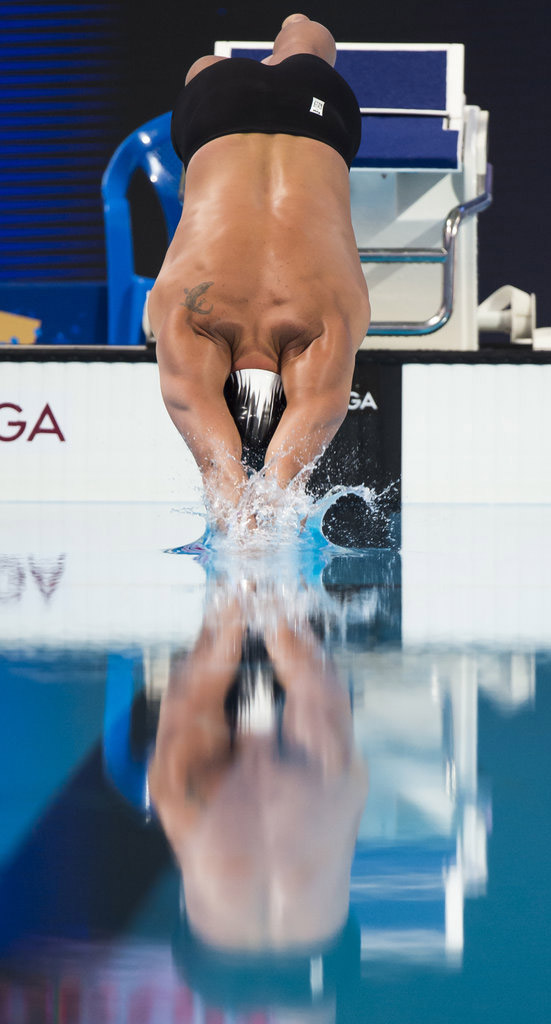 �˶�Ա��ˮ˲��