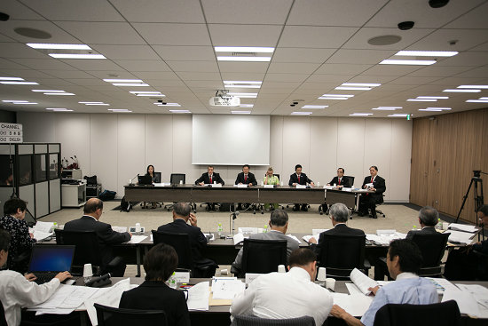 �����������ڶ�����֤��������