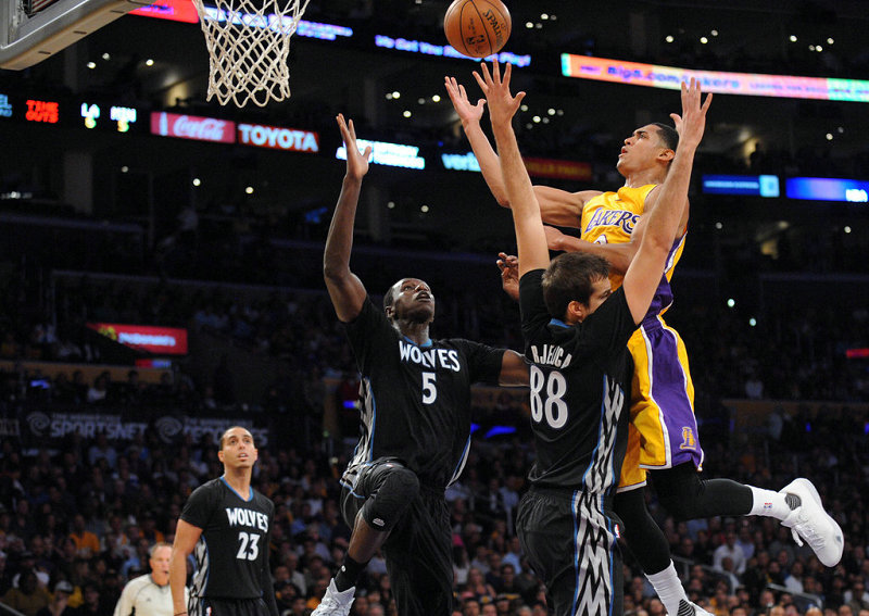 ���˶ӿ�����ɭ��������