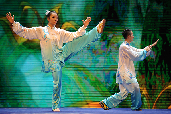 �˶�Ա�ڱ�����