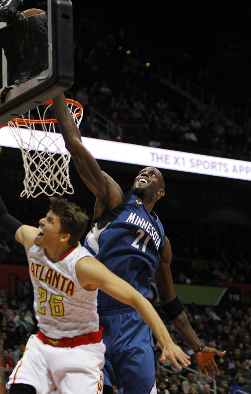 �����ط�ǿ��ֶ�