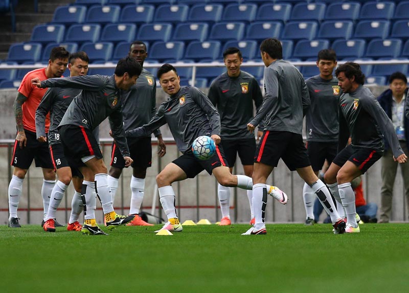 ���ѵ����ս�ǹ�С����