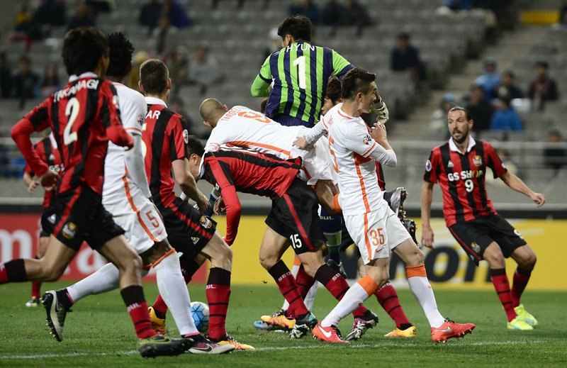 ˫����ǰ��ս