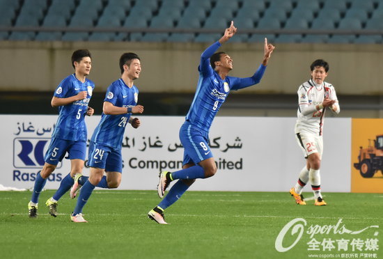 ����ף����