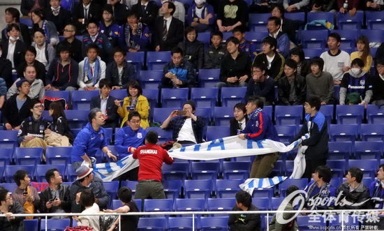 ���Է�����ͻ