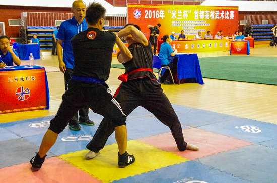 2016�ꡰ���������׶���У���������ɹ�����