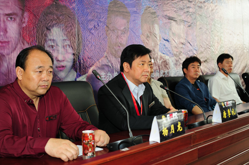 ���ŷ������ֳ�