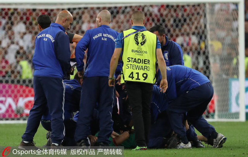 ����������Ա�������˵���̧������