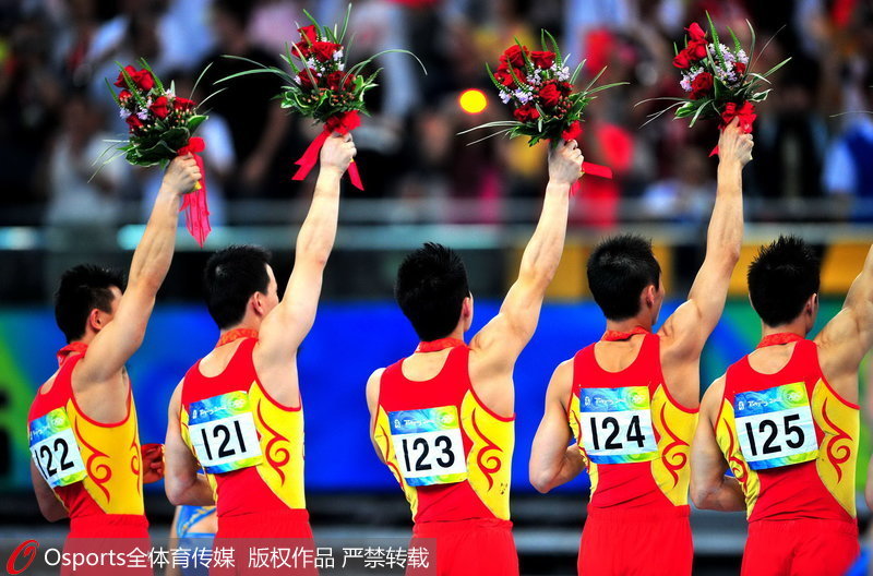 2008年北京奧運會體操男團站上了高高的領獎台