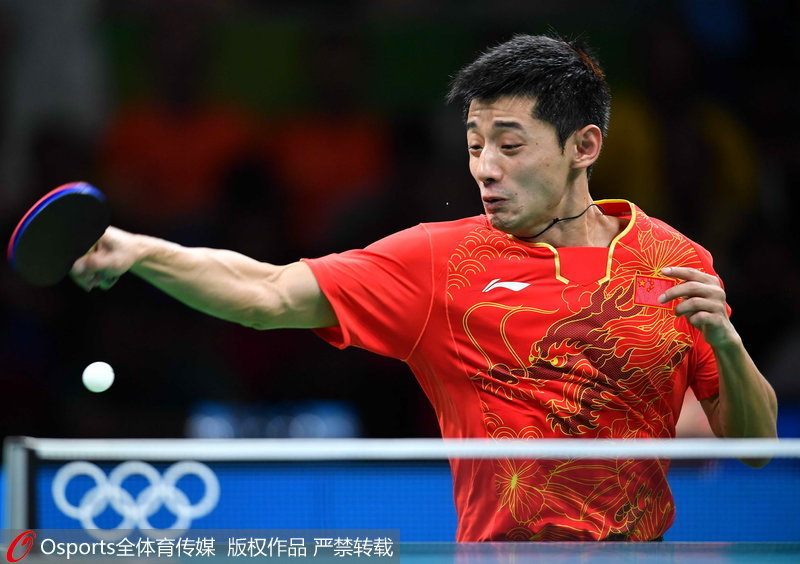 張繼科正手回球