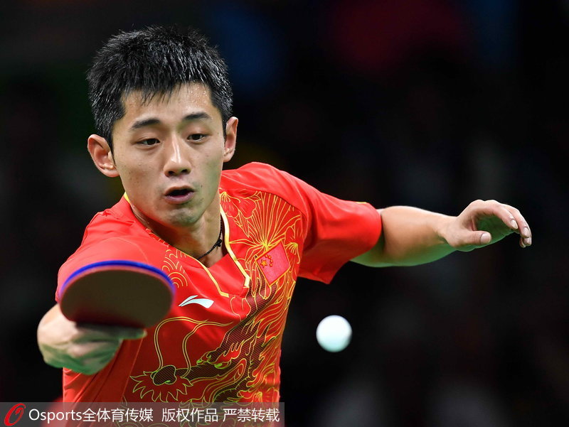 張繼科反手回球