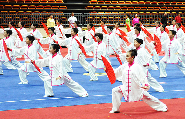 ��Ļʽ�ϵ�̫���ȱ��ݡ����������� ��ϼ����