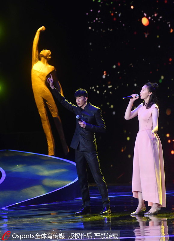 惠若琪、趙帥等領銜演唱《風雲》