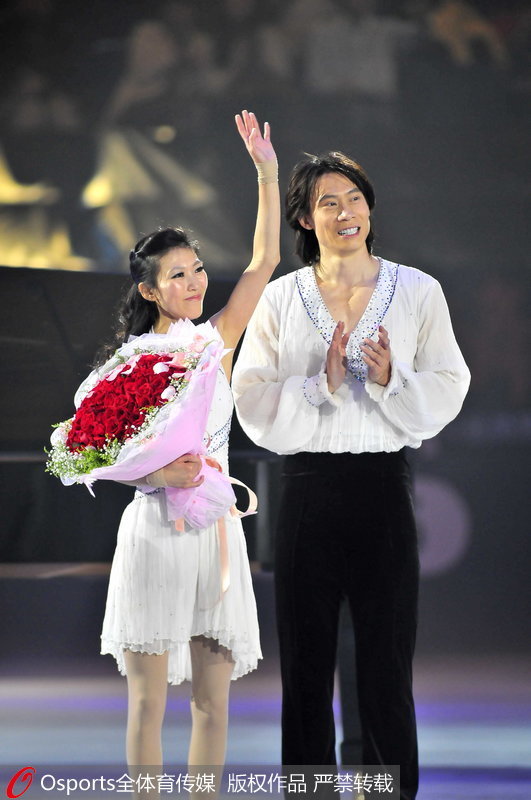 ١�������塣2016��11��27�գ���Ի������µ������������˸�ĸ�����˴�1993�꿪ʼ���������Я�ִ�������ʻ������ɻ���߷�141.81��