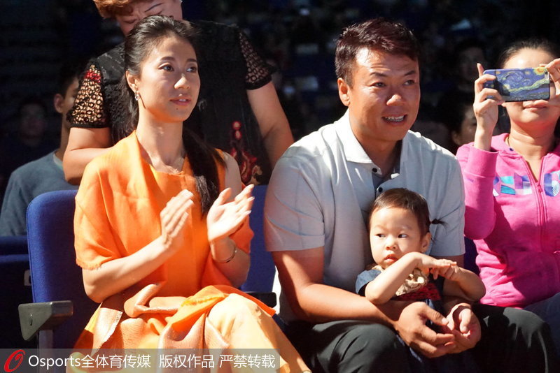 �Ժ격����ѩ����ѩ/�Ժ격��Ա��Ϸ����й����������Ľ���������Ϊ�й�������׸����»���ơ�