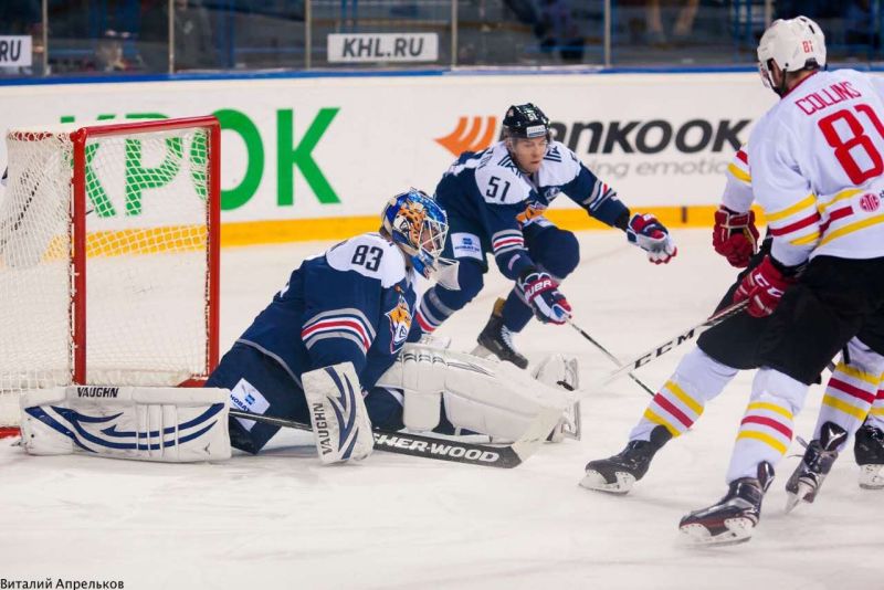 袁俊杰打進歷史性一球 KHL季后昆侖鴻星3：5憾負對手【2】