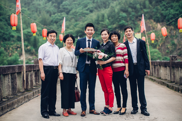 秦凯吴敏霞婚纱照_何姿秦凯婚纱照(2)