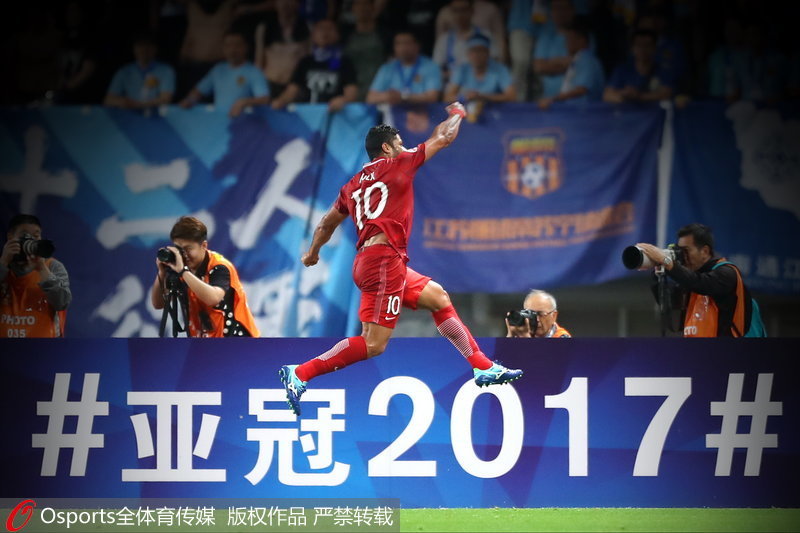 上海上港隊外援胡爾克慶祝進球