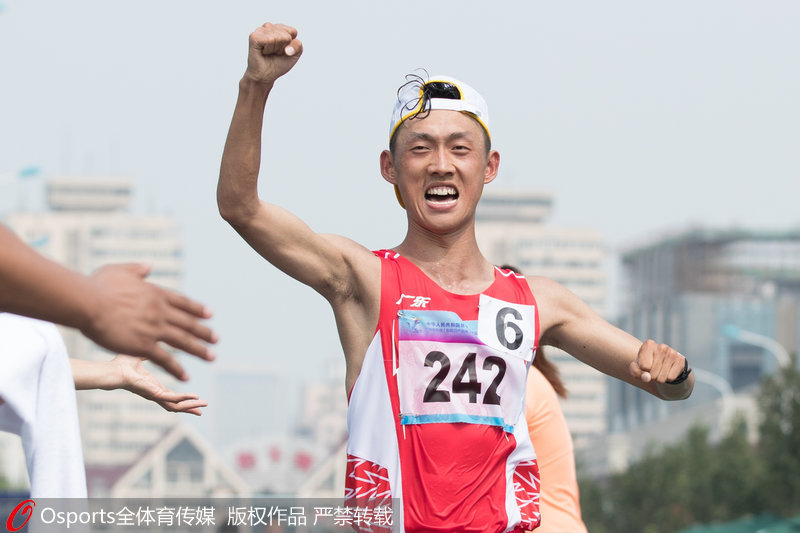 組圖：全運會男子20公裡競走個人決賽 王凱華奪冠