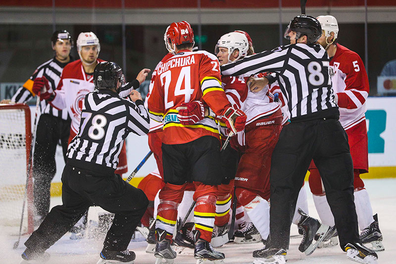 ����Ԭ�������� ���غ����ط�������һ��8��