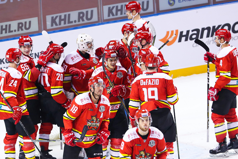 KHL駱嘉貢獻賽季首球 昆侖鴻星主場3-1裡加迪納摩