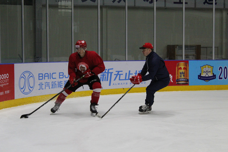 昆仑鸿星训练营Day9:友谊赛一组阵容浮出水面【4】